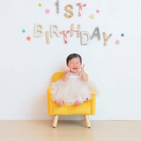 1歳の誕生日を祝うアイデア！何をすればいいの？思い出に残るプレゼントは？
